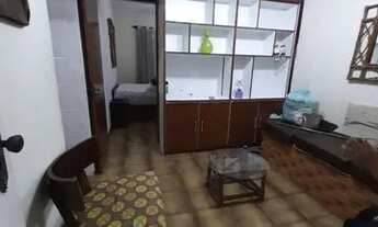 Imagem 2: Kitnet para Venda em Praia Grande, Boqueirão, 1 dormitório, 1 banheiro, 1 vaga