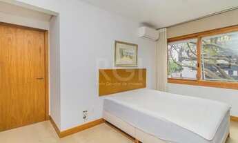 Imagem 7: Apartamento três (3) dormitórios para venda no bairro Auxiliadora, Porto Alegre/RS