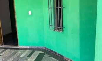 Imagem 2: Aluga- se casa no bairro Coramara