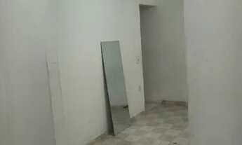 Imagem 4: Realengo, M. Bastos. Casa, quarto, sala, coz banh, toda em piso. R$ 520