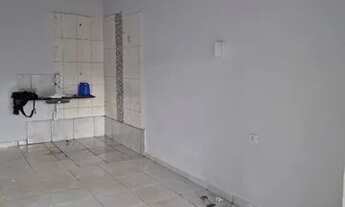 Imagem 5: Duas salas comerciais com dois banheiros e área coberta na entrada