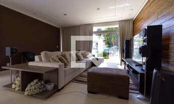 Imagem: Casa de Condomínio para Aluguel - Residencial