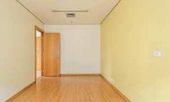 Imagem 4: Ponto comercial/Loja/Box para venda possui 52 metros quadrados em Vila Clementino - São Pa