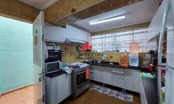 Imagem 4: Casa térrea em um terreno 10x50, com quintal e árvores frutíferas - Ermelino Matarazzo