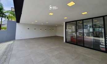 Imagem 2: Casa de Condomínio com 3 Suítes para Alugar em Residencial Real Park Arujá, 380 m²