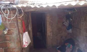 Imagem 5: Casa dois quartos sala cozinha banheiro e quintal