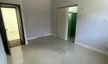 Imagem 5: Casa próxima da Duque 4/4 sendo 3 suítes