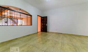 Imagem 4: Casa para Aluguel - Barcelona, 4 Quartos, 150 m2