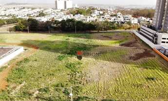 Imagem: Área de uso residencial a venda em condomínio
