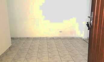 Imagem 2: Casa para aluguel e venda possui 204 metros quadrados com 3 quartos