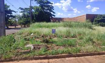 Imagem: Lote/Terreno para venda tem 422 metros quadrados