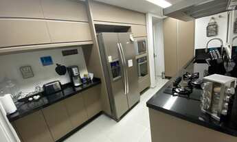 Imagem 2: Apartamento para venda possui 132 metros quadrados com 3 quartos em Vila Mariana - São Pau