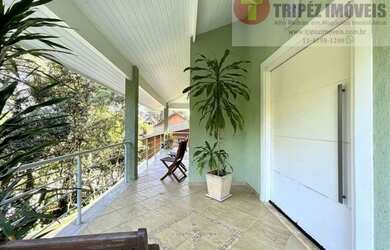 Imagem 3: Casa de condomínio para venda possui 550 metros quadrados com 4 quartos