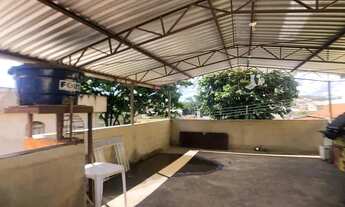 Imagem: Casa à venda, 2 quartos, 1 suíte, 2 vagas