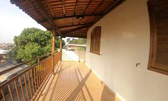 Imagem 2: Casa com 3 dormitórios para alugar em Contagem