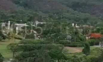 Imagem 6: Térrea para venda possui 250 metros quadrados com 6 quartos