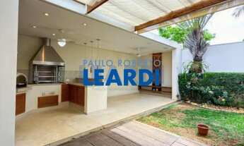 Imagem: CASA EM CONDOMÍNIO - TAMBORÉ - SP