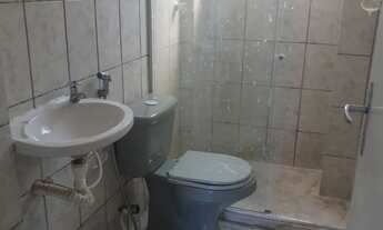 Imagem 6: Alugo apartamento de 2 quartos - 2º andar - Localização estratégica!