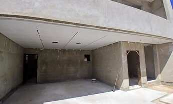 Imagem 4: Sobrado à venda no Bairro Ibituruna - Vista para a serra