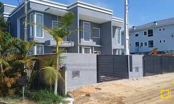 Imagem 2: CASA À VENDA COM 2 SUÍTES E CLOSET BAIRRO INGLESES