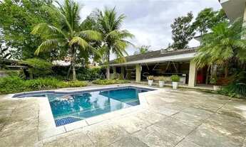 Imagem 2: CASA À VENDA NA BARRA DA TIJUCA CONDOMÍNIO NOVO LEBLON