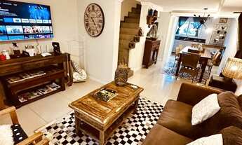 Imagem: Casa Geminada 4 dorm. No Centro de Canela/RS