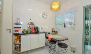 Imagem 7: Sobrado para venda com 176 metros quadrados com 4 quartos em Bacacheri - Curitiba - PR