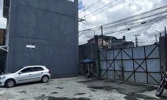 Imagem 6: Terreno com Conjunto de salas, com estacionamento grande, divisa com o Barradão