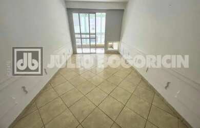 Imagem 7: Ilha do Governador - Pitangueiras - ALUGUEL - Apartamento - Sala - 1 Quarto - Vaga de Gara