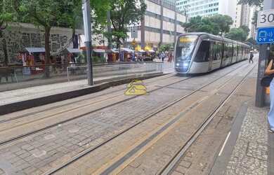 Imagem 3: Centro Galpão / depósito com venda por R$450.000