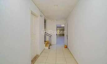 Imagem 5: Imóvel para venda tem 381 metros quadrados em Santana - Porto Alegre - RS