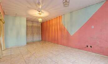 Imagem 4: Casa de 3 dormitórios, 4 banheiros, 3 vagas de garagem no bairro Agronomia