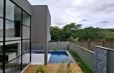 Imagem: Casa sobrado de 305m² com 03 suítes à