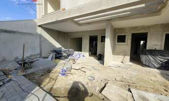 Imagem 2: Sobrado para Venda em Curitiba, Xaxim, 3 dormitórios, 1 suíte, 4 banheiros, 2 vagas