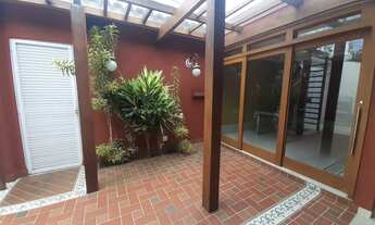 Imagem 4: Casa Linear de 03 quartos, sendo 02 suítes, 295,00M², 03 vagas de garagem à venda no Centr