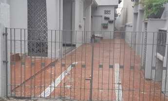 Imagem 4: Excelente casa terreá para investimento ou para construir dois belos sobrados localização