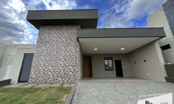 Imagem 1: Casa no Condomínio Maria Júlia, 3 suítes, 4 vagas e 165m²