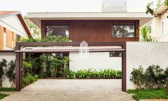 Imagem: Casa á venda no alto de Pinheiros com 4