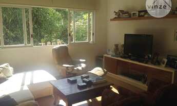 Imagem 6: Apartamento à venda na Gávea com 110m² em rua tranquila e vista para a mata e para o Crist