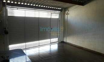 Imagem: Casa Térrea à venda - 2 dorms - 159 m²