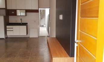 Imagem: Casa possui 95 metros quadrados com 3 quartos