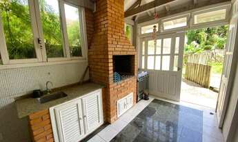 Imagem 2: CASA COM QUINTAL ENORME