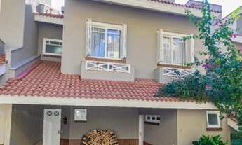 Imagem 2: Porto Alegre - Casa Padrão - Santa Tereza