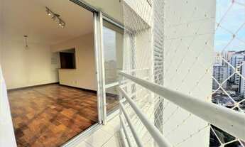 Imagem 2: Vendo apartamento dois dormitórios (uma suíte), varandas e duas vagas de garagem, uma opor