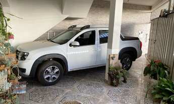 Imagem 2: Casa com excelente localização no bairro Pio 12 - Itatiaiuçu/MG - 2 Pavimentos - 237m²