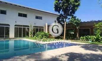 Imagem: Casa com 3 Suítes à venda, 712 m² por