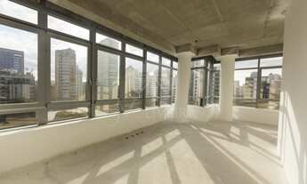 Imagem 7: Apartamento à venda, 575 m² área útil, 4 suítes, 5 salas, 7 banheiros e 6 vagas de garagem