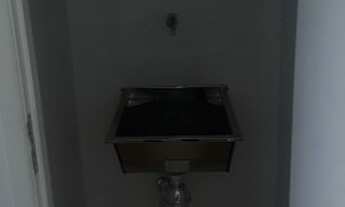 Imagem 4: Ponto comercial/Loja/Box para aluguel e venda possui 48 metros quadrados