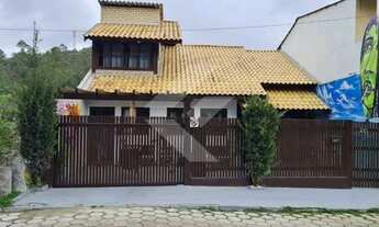 Imagem: Casa com suite e 2 dormitorios na Fazendinha