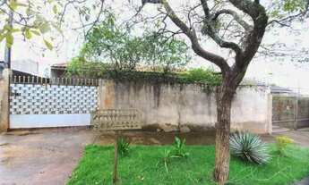 Imagem: Vende-se casa terreno inteiro